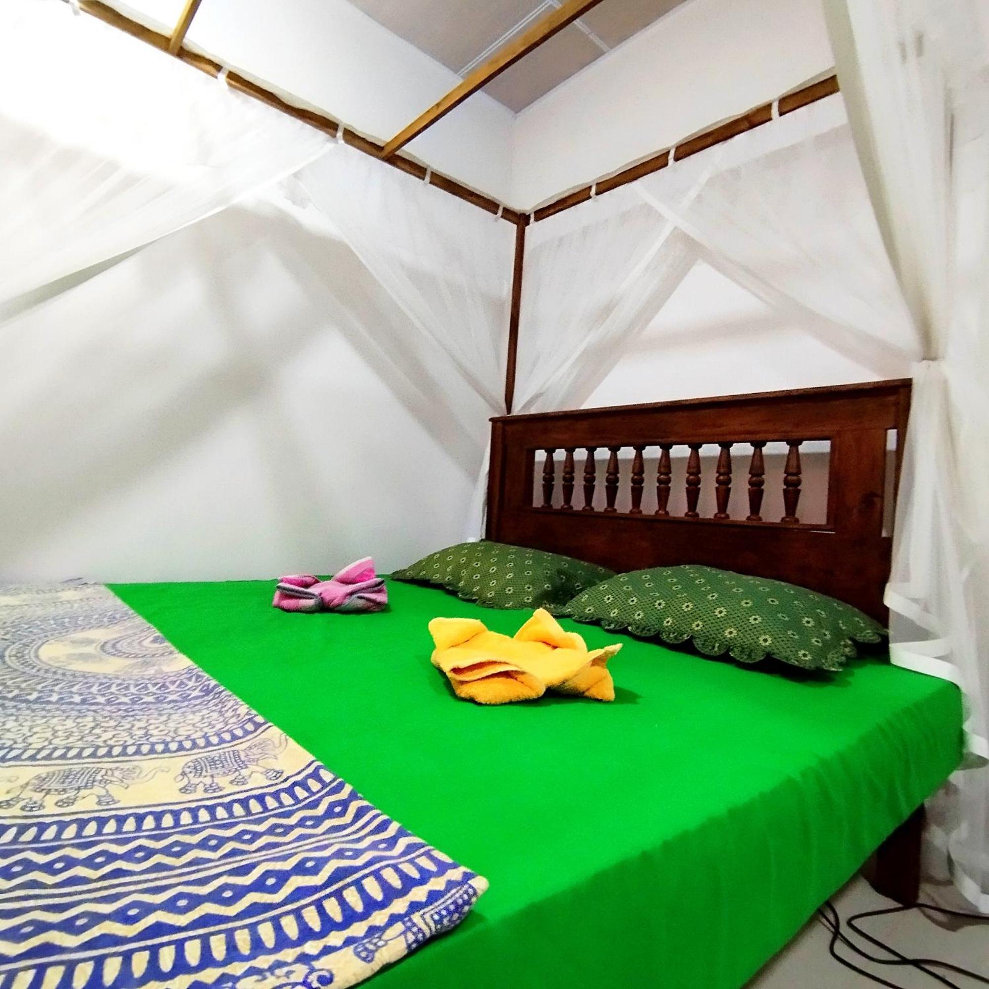 Villa Lovely Birds Mirissa Extérieur photo